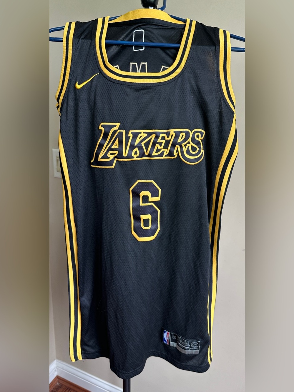 Nike Los Angeles LA Lakers Lebron James  #6 Jersey Sz 50 Lore Series